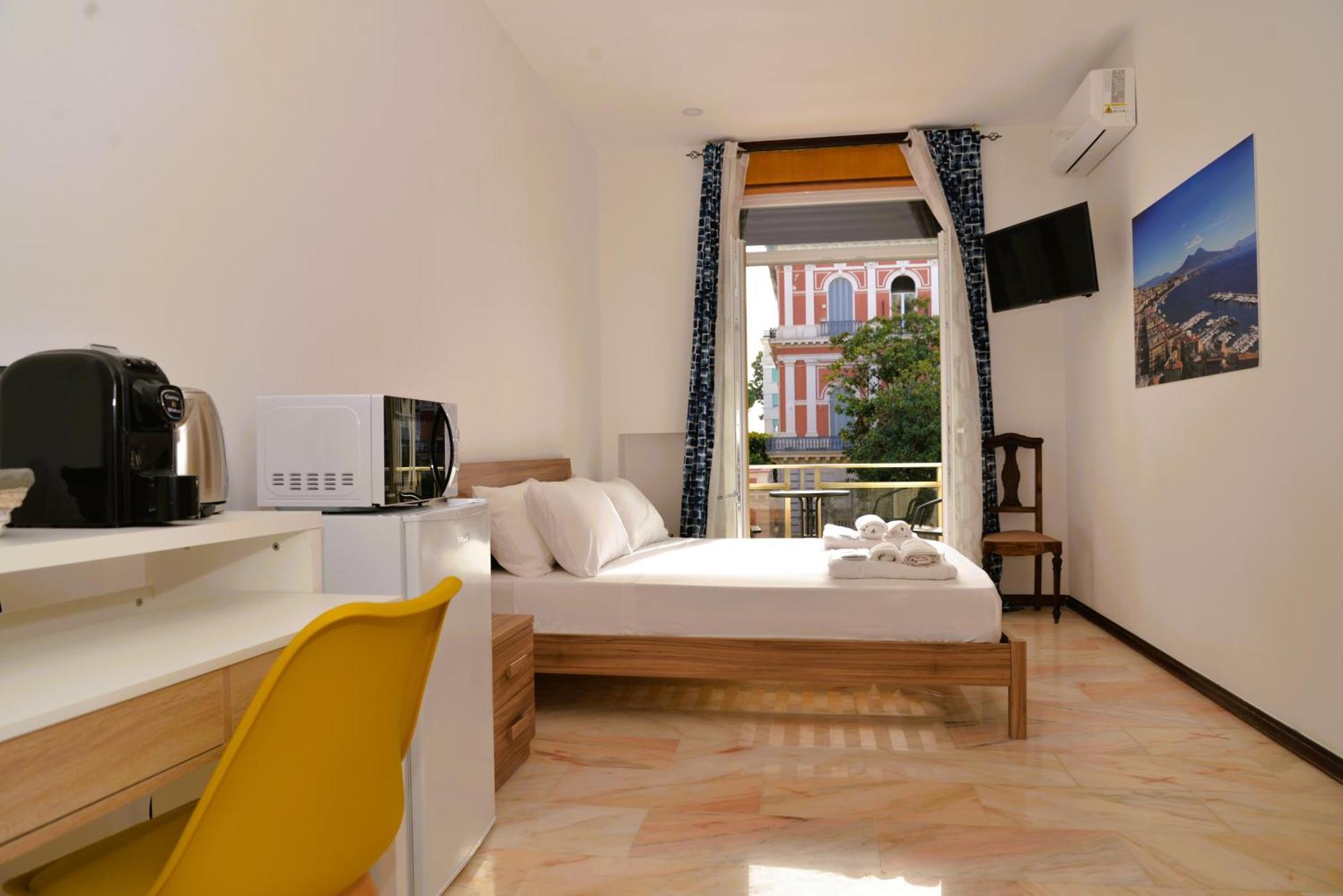 Hotel Punto Felice Riviera - Centro Citta Lungomare Caracciolo Neapel Exterior foto